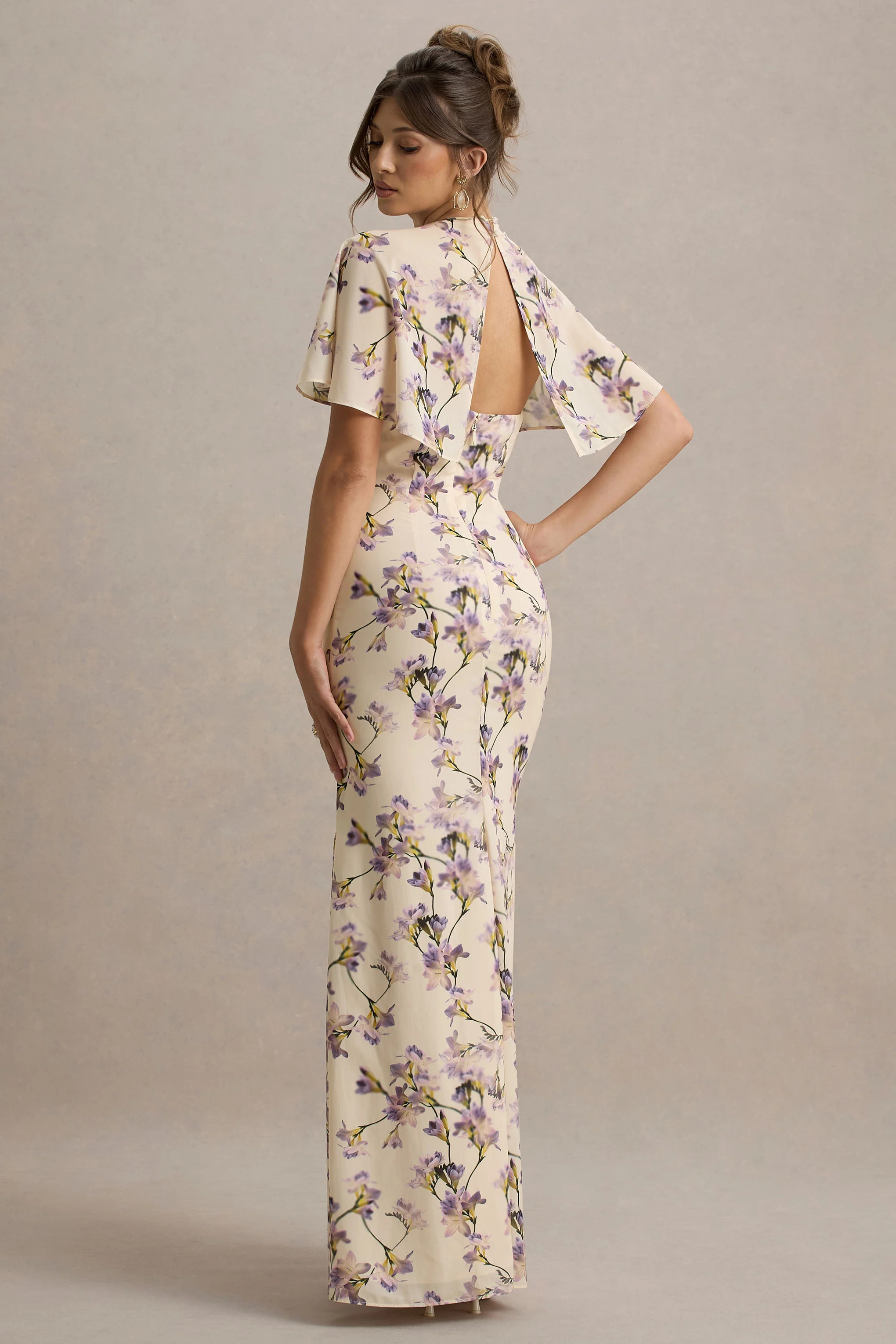 10853-stila-lemon-floral-print-plunge-neck-maxi-dress-with-high-front-split-1.webp