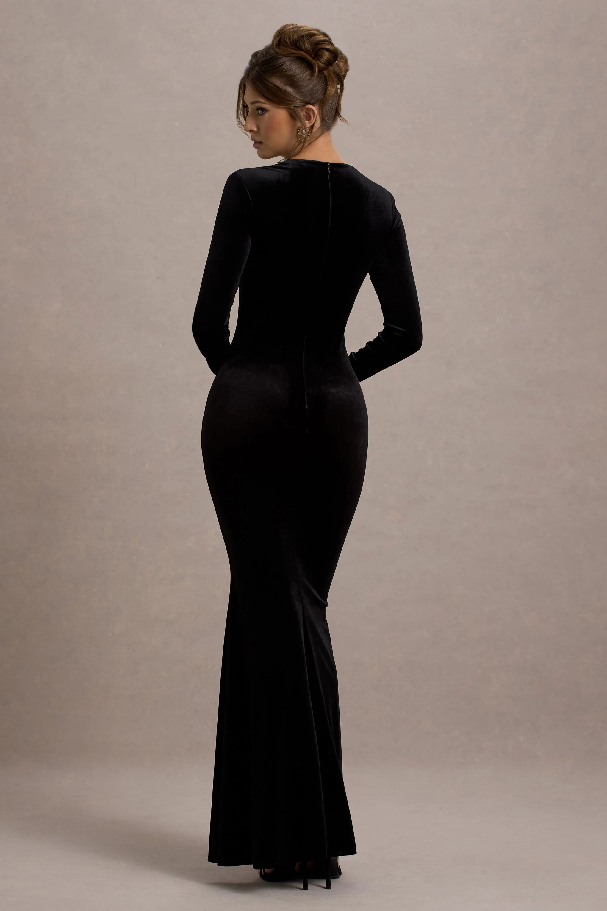 16059-morana-black-velvet-square-neck-long-sleeve-maxi-dress-1.webp