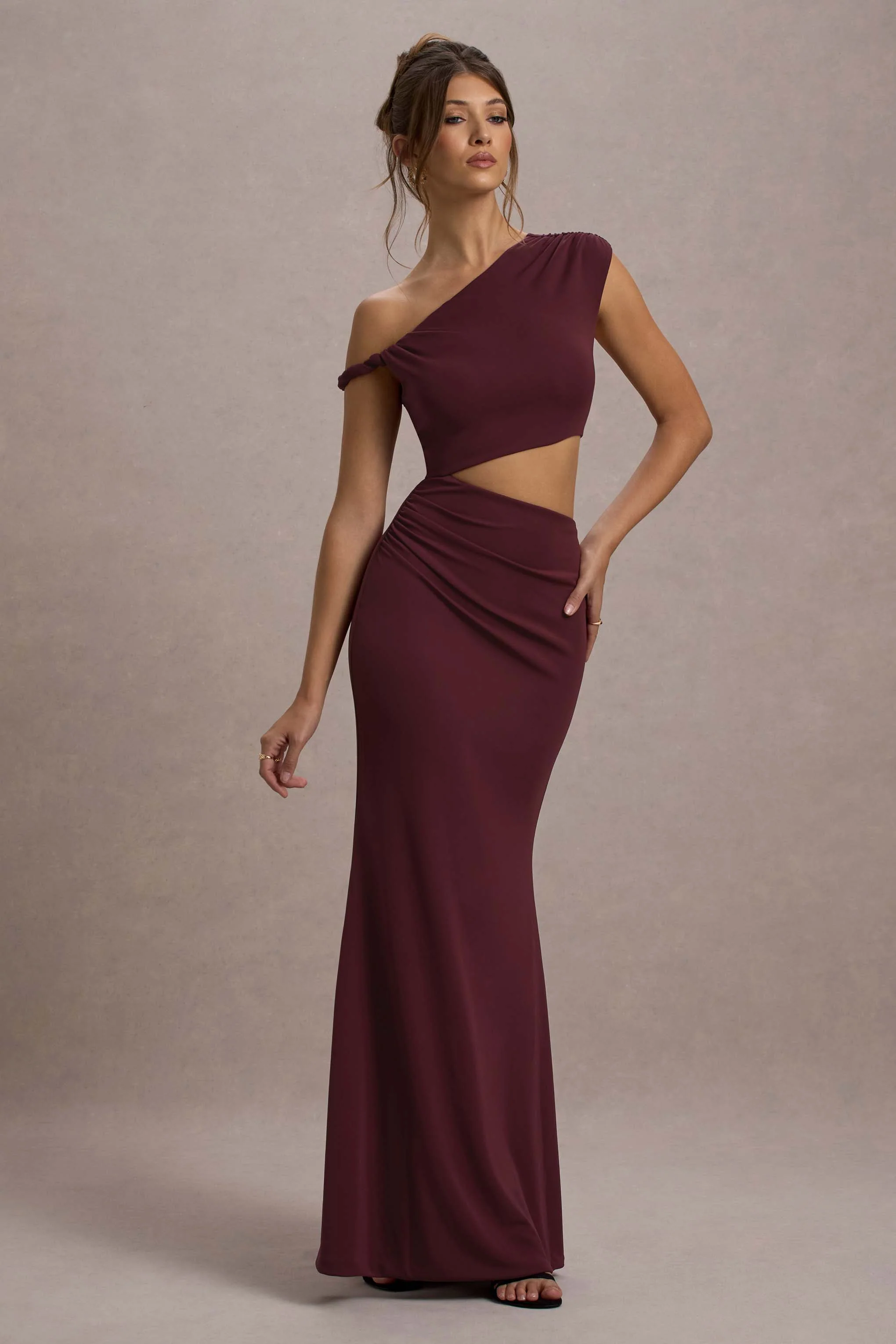 16074-thaliana-port-cut-out-open-back-maxi-dress-1.webp
