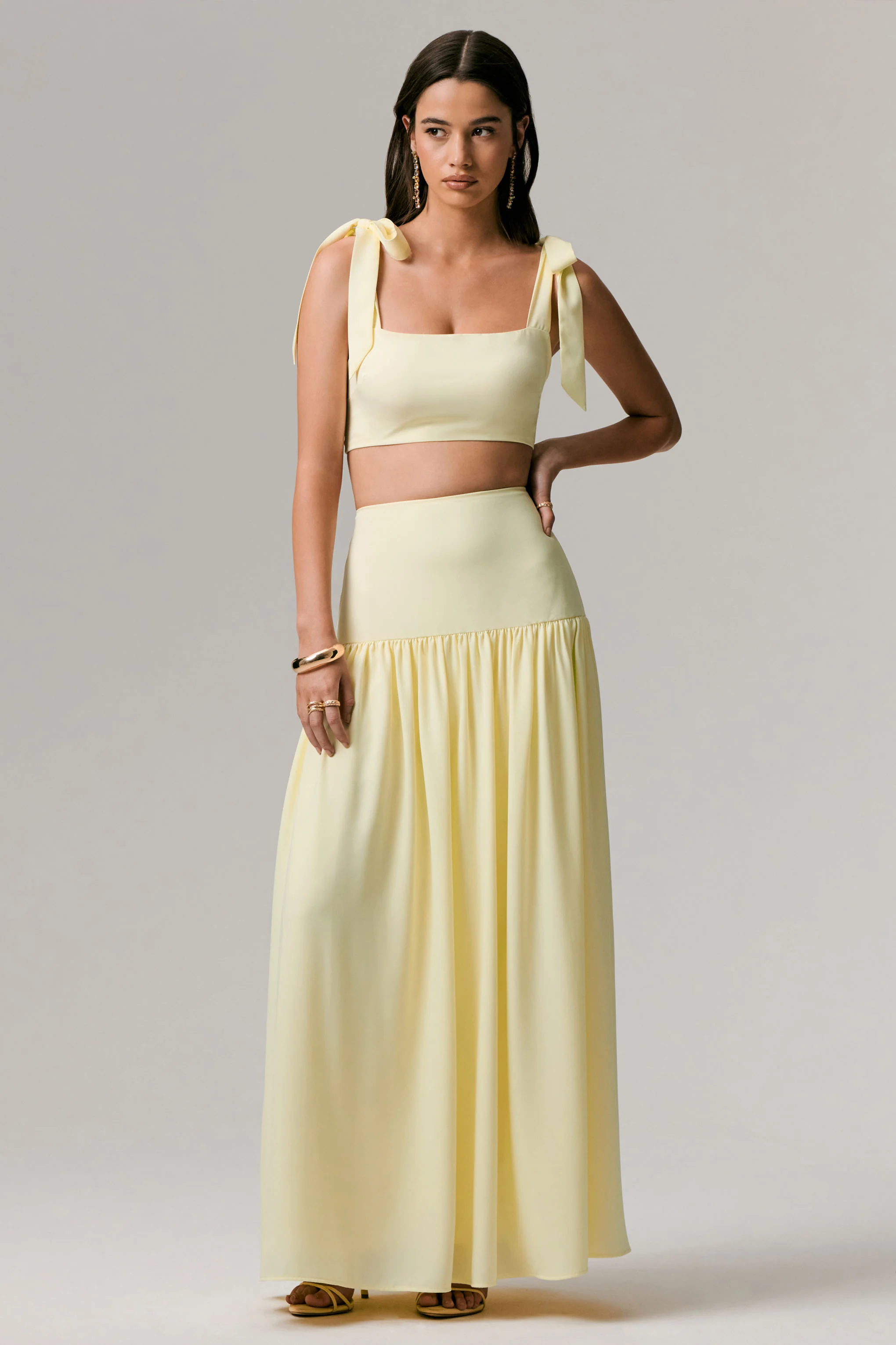 18462-reminiscent-lemon-ruched-maxi-skirt-1.webp