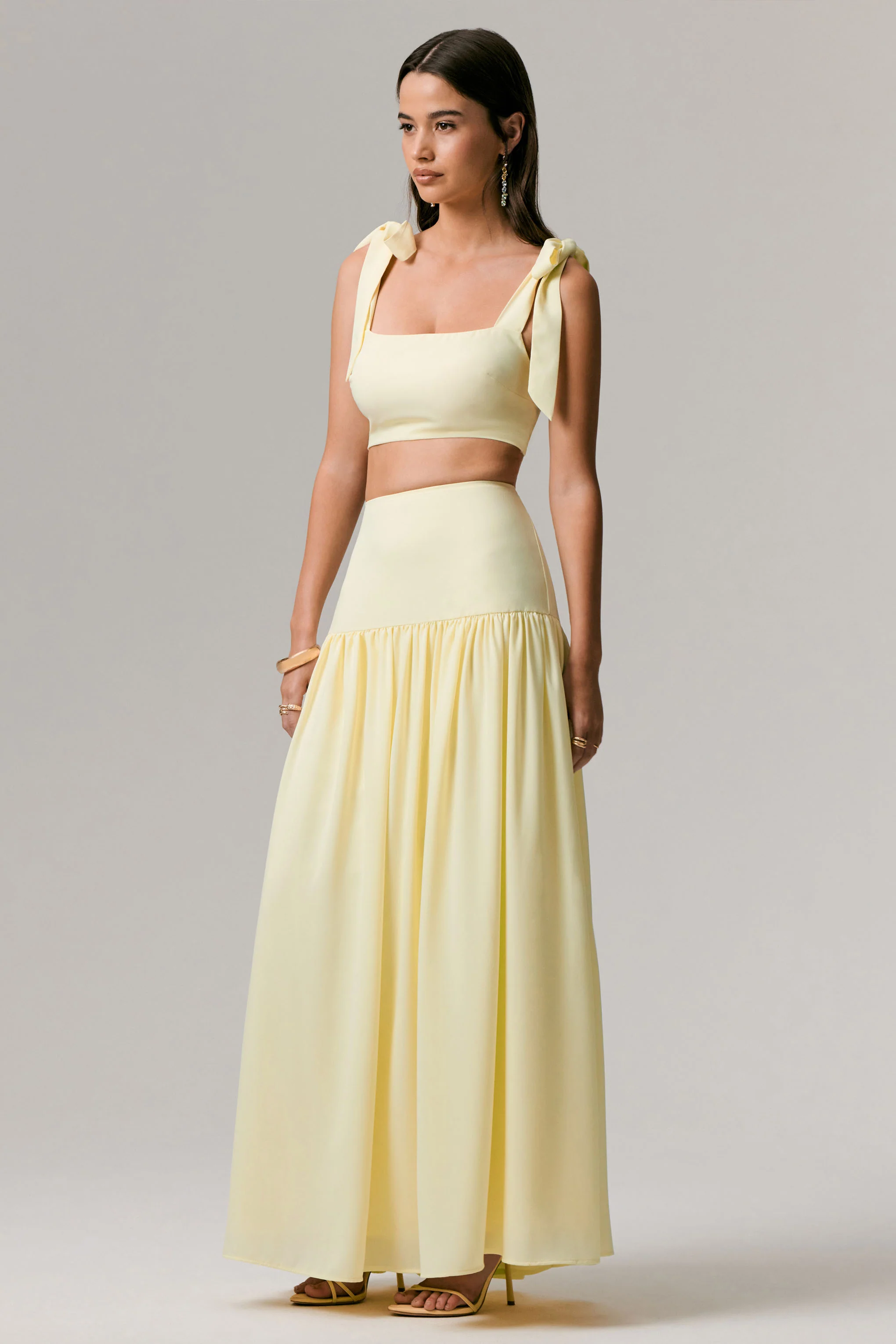 18462-reminiscent-lemon-ruched-maxi-skirt-1.webp