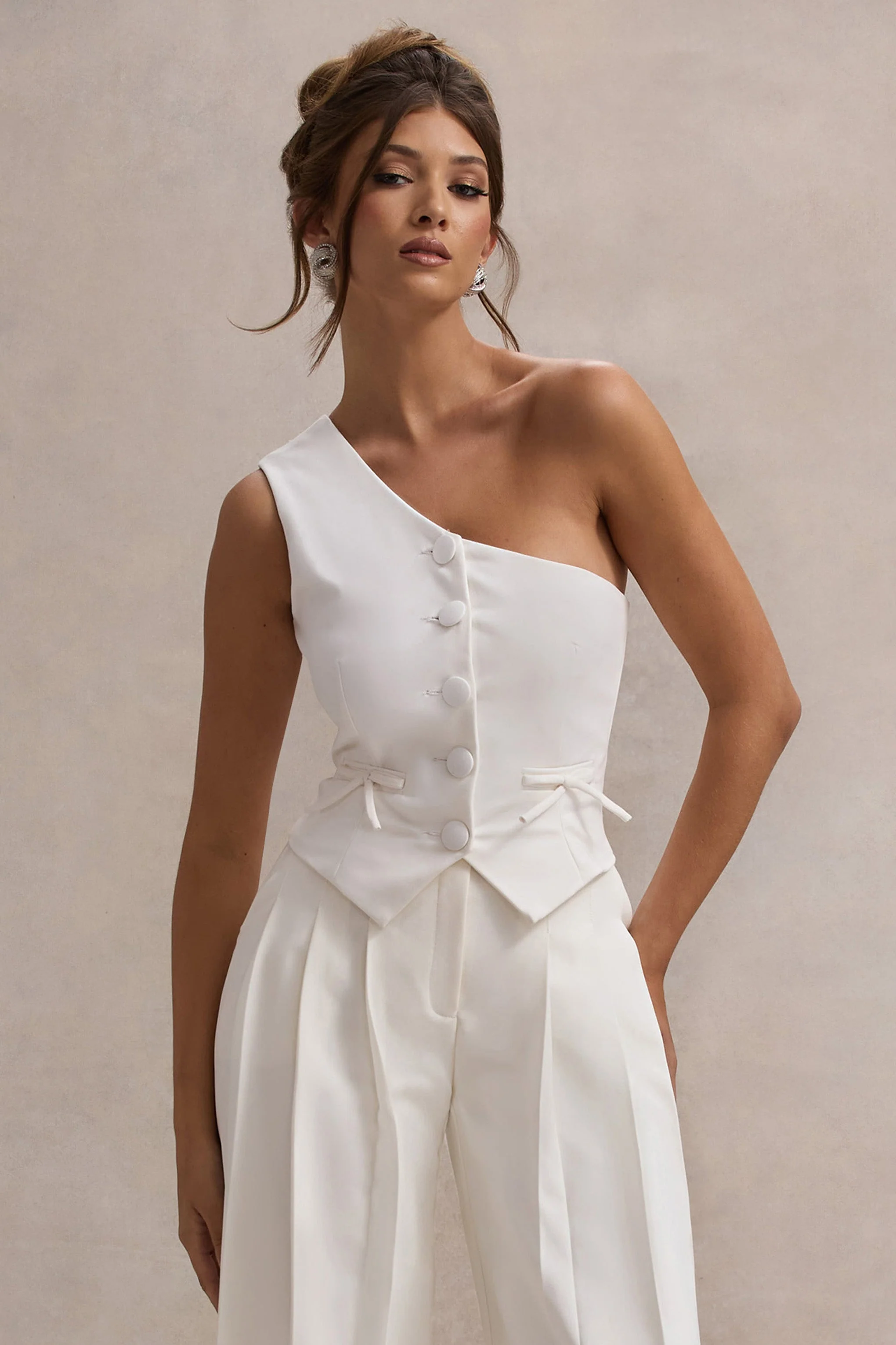 21082-lelia-cream-one-shoulder-tailored-top-with-bows-1.webp