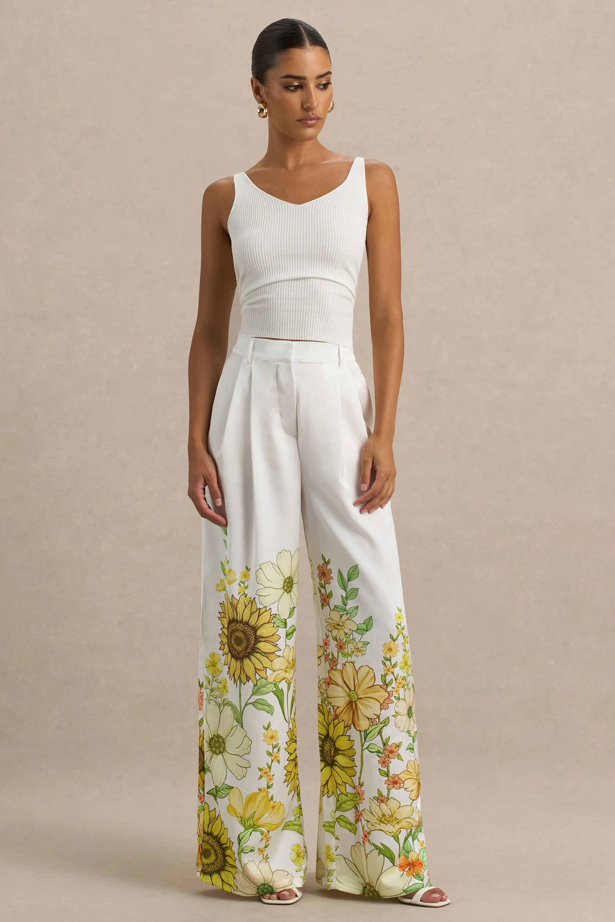 22043-louise-sunflower-print-wide-leg-trousers-1.webp