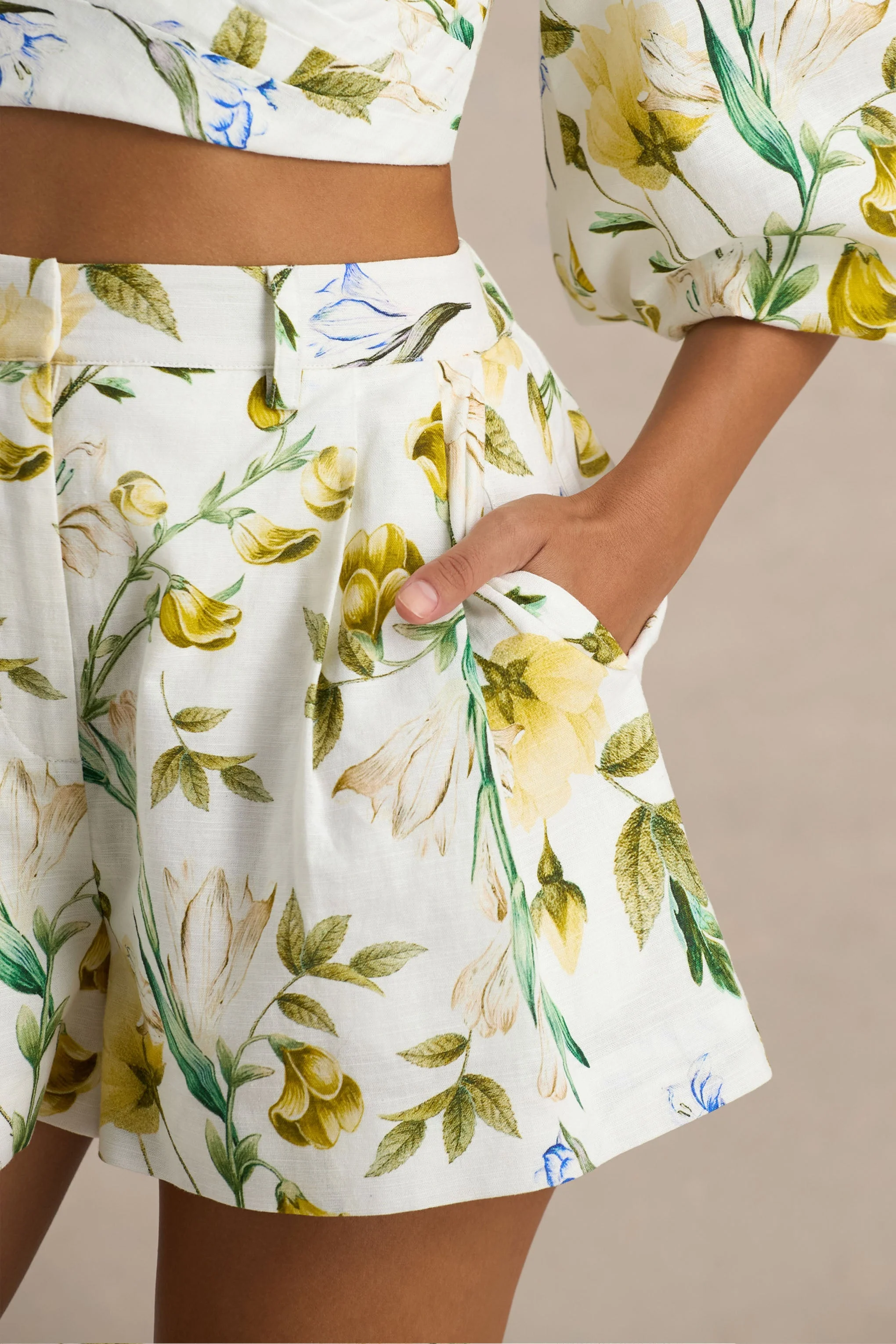 22068-pixel-white-botanical-print-shorts-1.webp