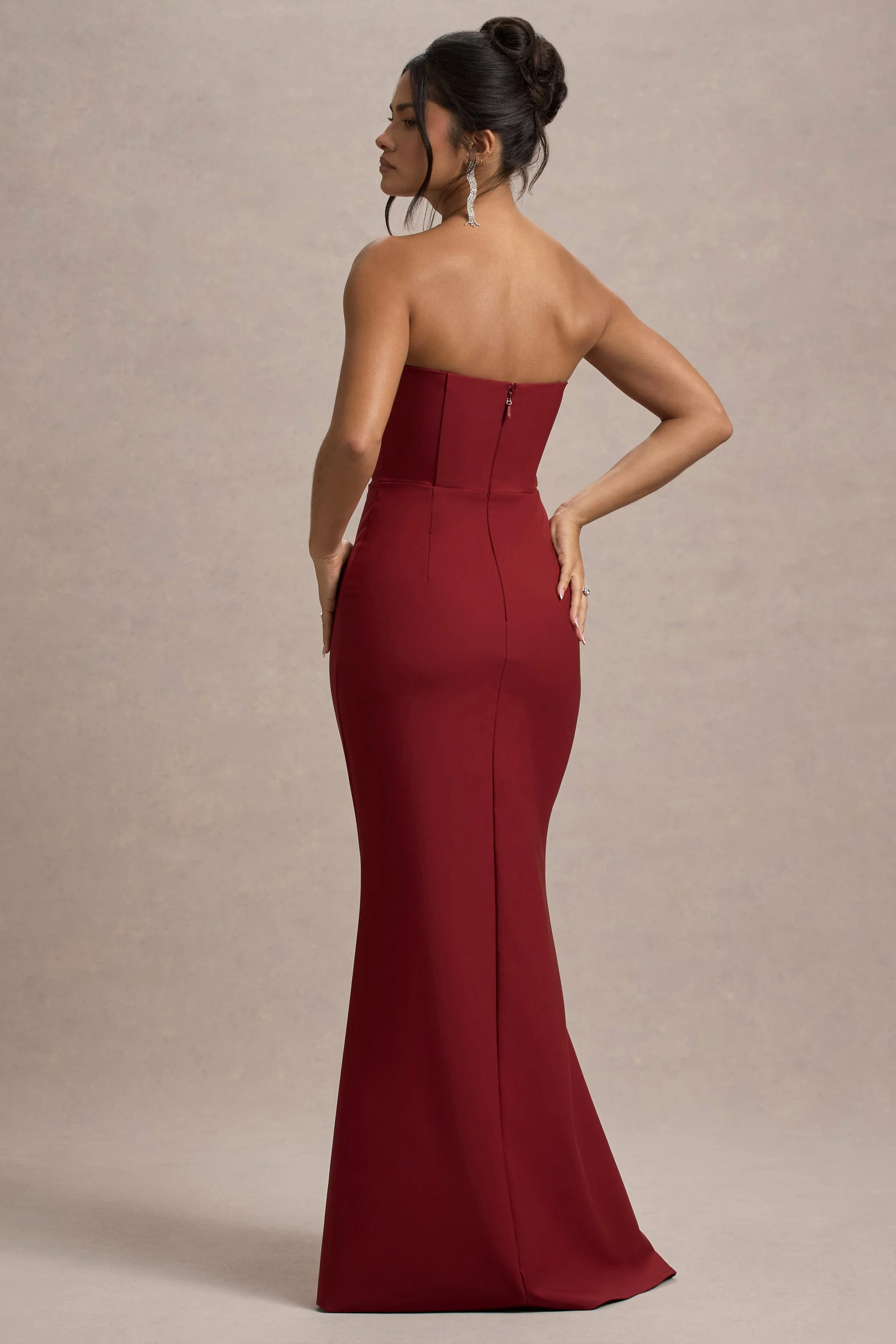 6115-molly-berry-strapless-sweetheart-maxi-dres-1.webp