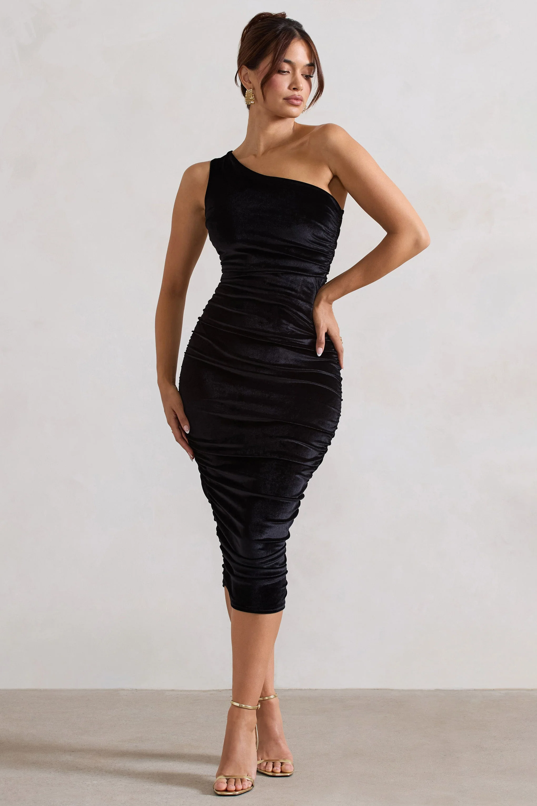 636-back-for-more-black-velvet-one-shoulder-ruched-midi-dress-1.webp