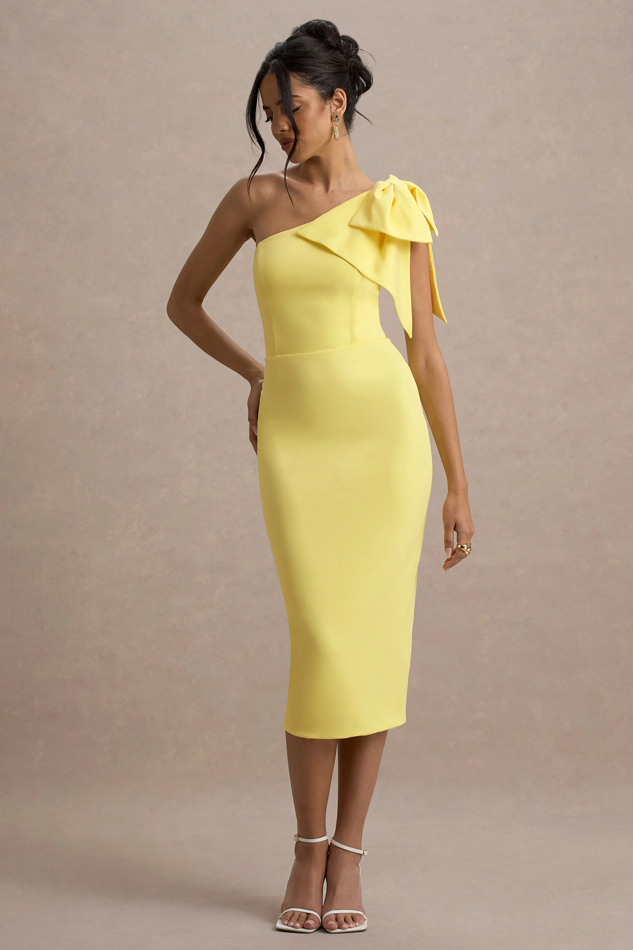 9828-ambretta-lemon-one-shoulder-midi-dress-with-bow-1.webp
