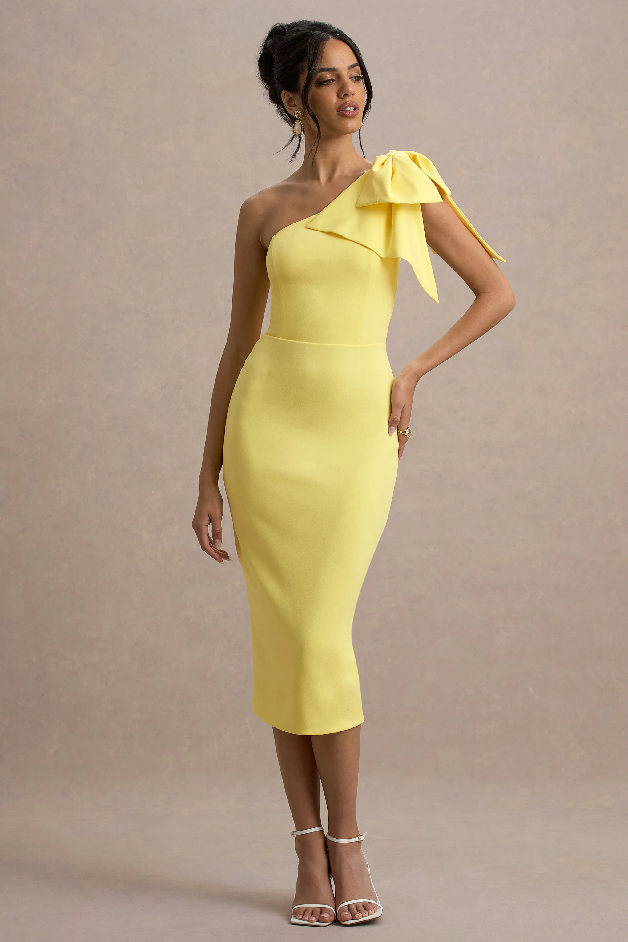 9828-ambretta-lemon-one-shoulder-midi-dress-with-bow-1.webp